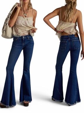 NEW FP We The Free Emre Low-Rise Flare Jeans Sz 29 Daisy Blue